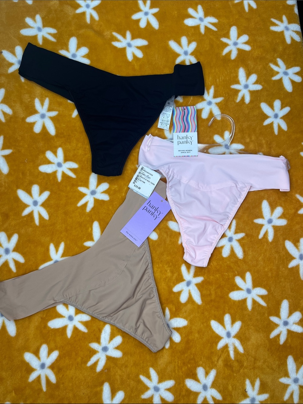 3Pair NWT Hanky Panky BreatheSoft Natural Rise Thong in Lt Pink Black & Beige